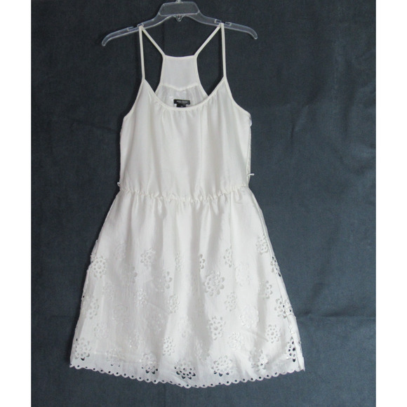 Bisou Bisou Dress Womens Size 6 White Strappy Mini Doily Angelic Sundress Preppy - Picture 1 of 11